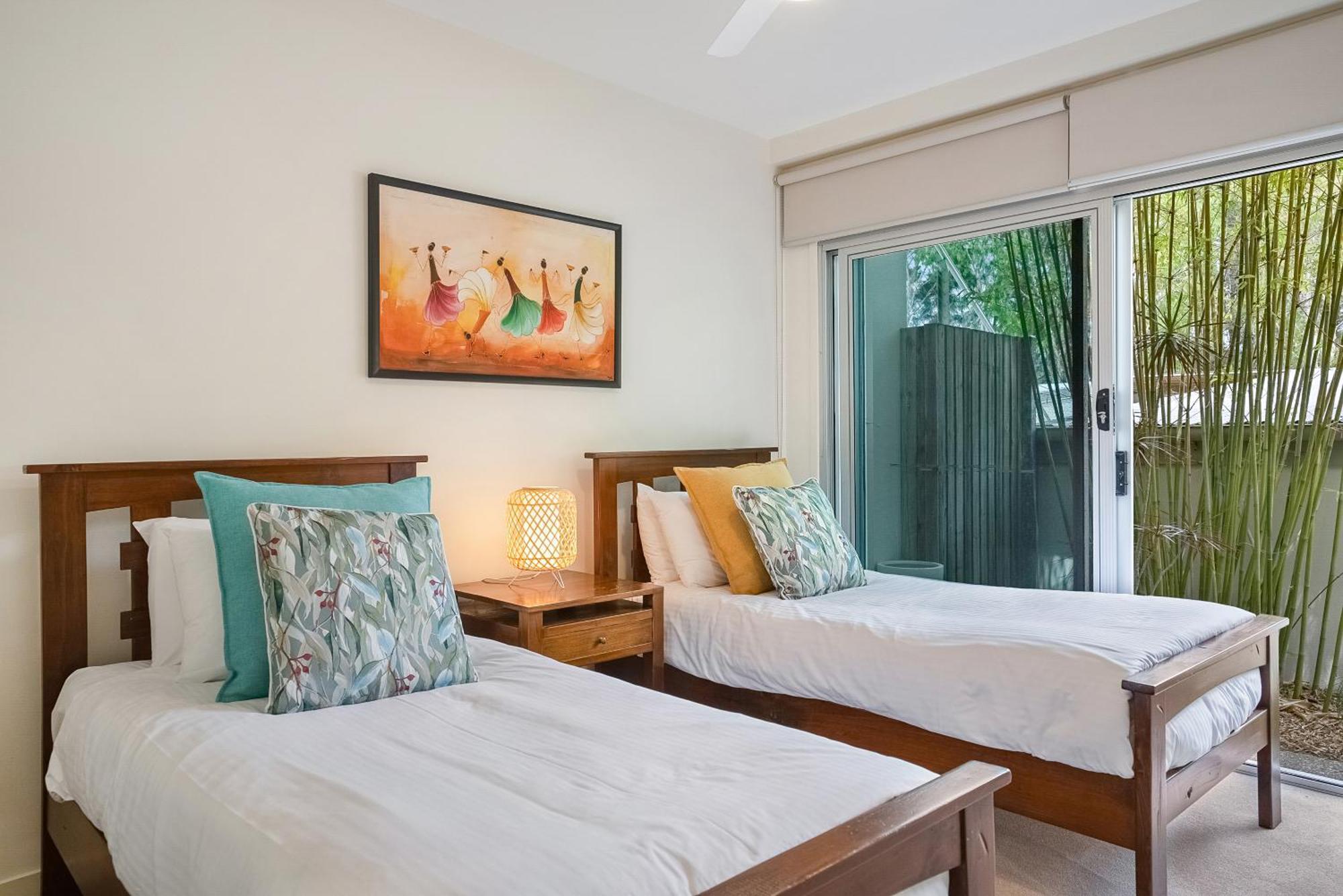 Your Place At Belongil Apartment *