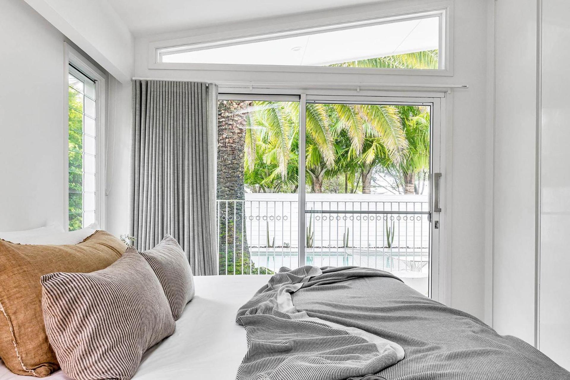 Holiday home The Chalet - Designer 3 Bedroom Retreat With Pool Byron Bay