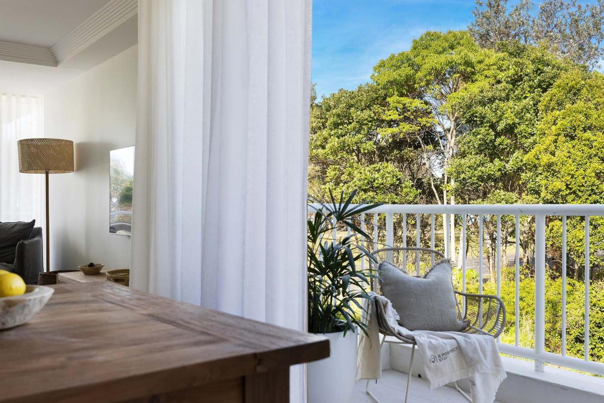 Oceanfront Byron Palms - 2 Bedroom Main Byron Bay