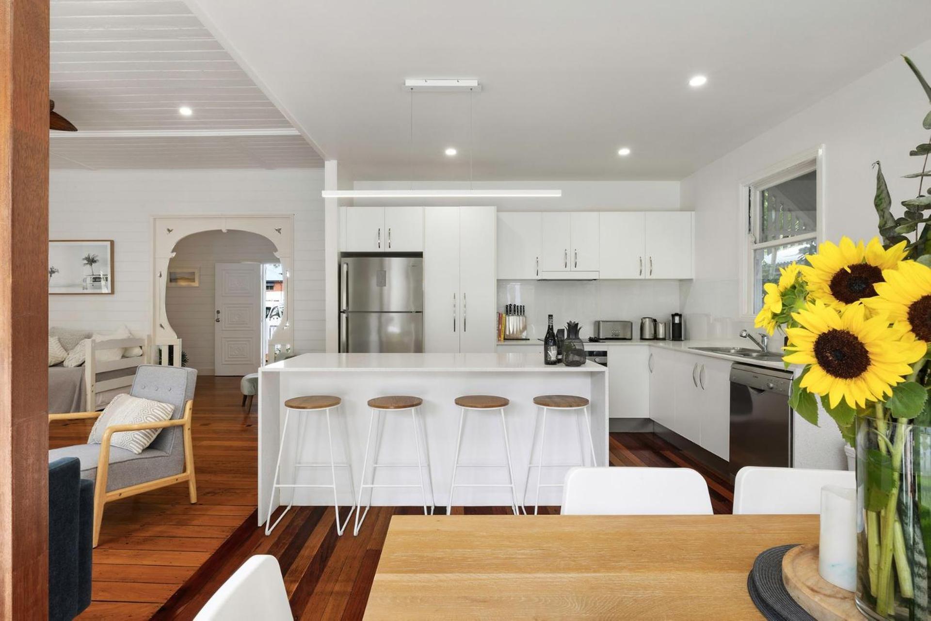 A Perfect Aaloka Bay * Byron Bay