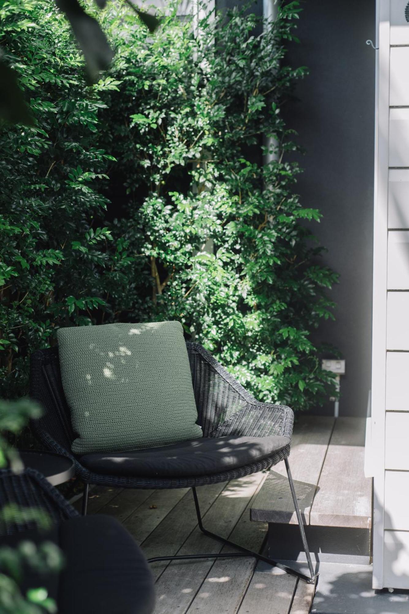 28 Degrees - Adults Only Guest house