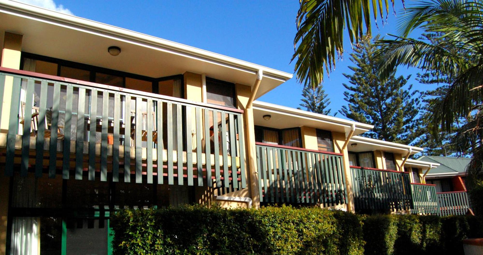 Aparthotel The Crest 4*
