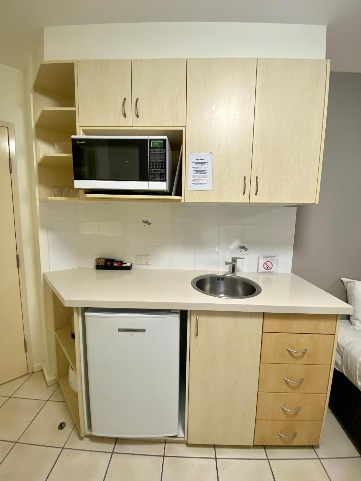 Aparthotel The Byron Beachcomber 4*