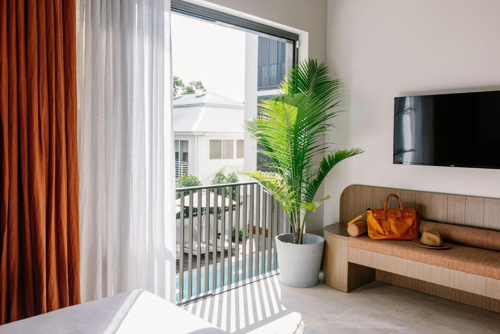 Hotel Basq House 5*