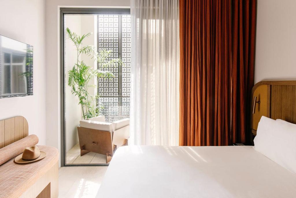 Hotel Basq House