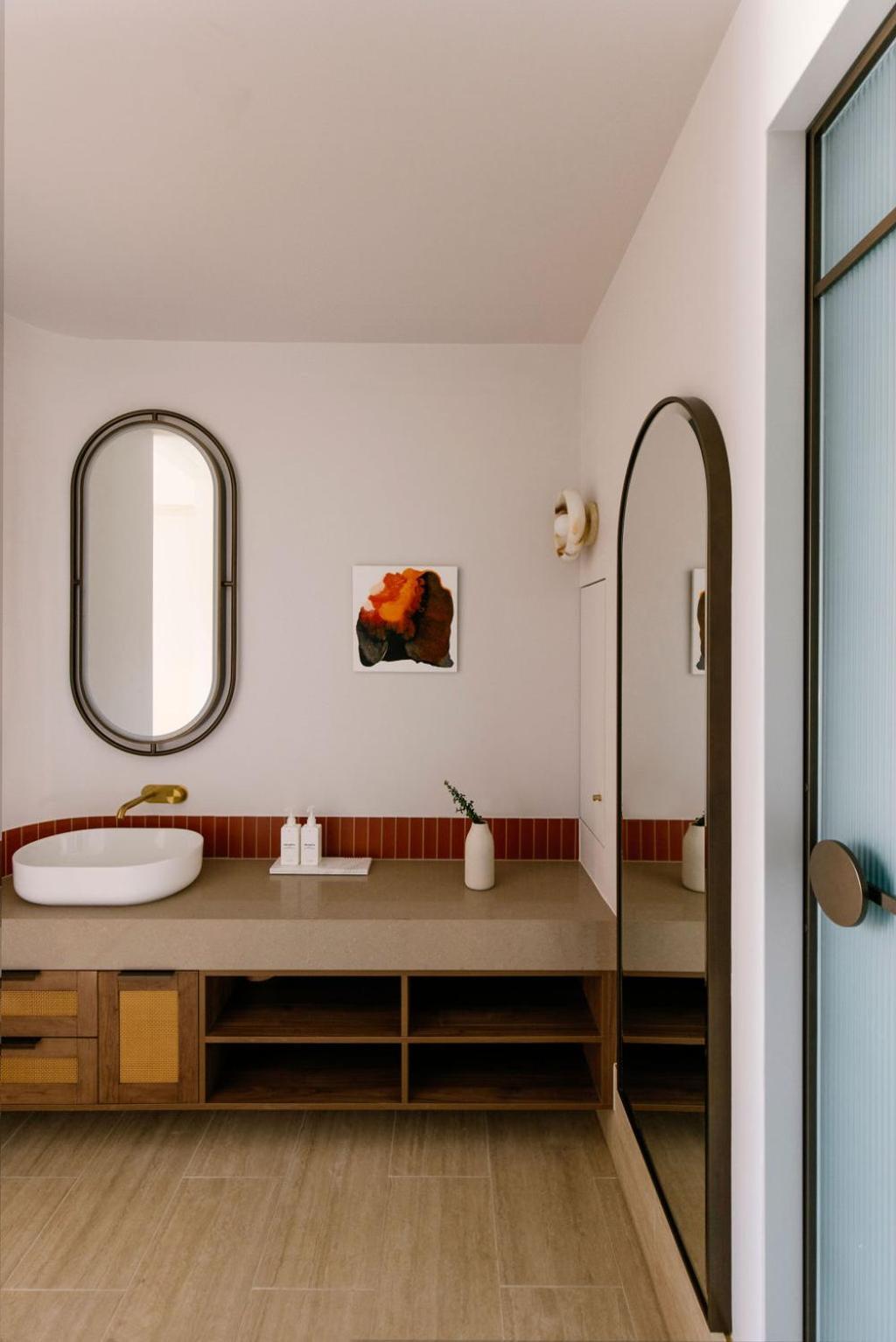 Basq House Hotel 5*