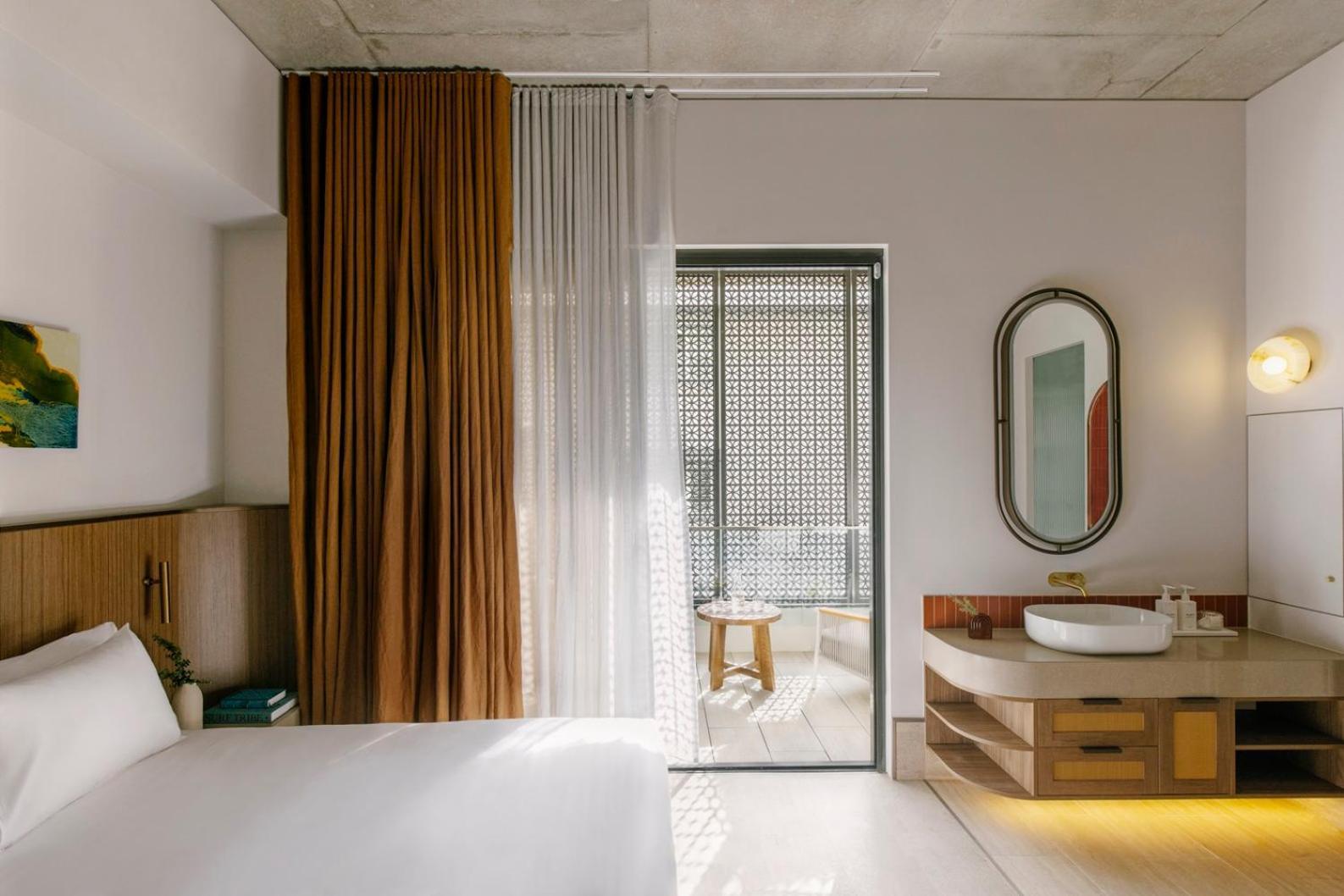 Hotel Basq House
