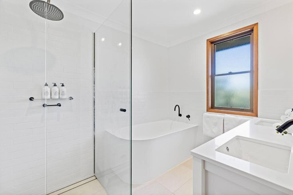 Fuller Holidays - Maluco - House Belongil Holiday home *