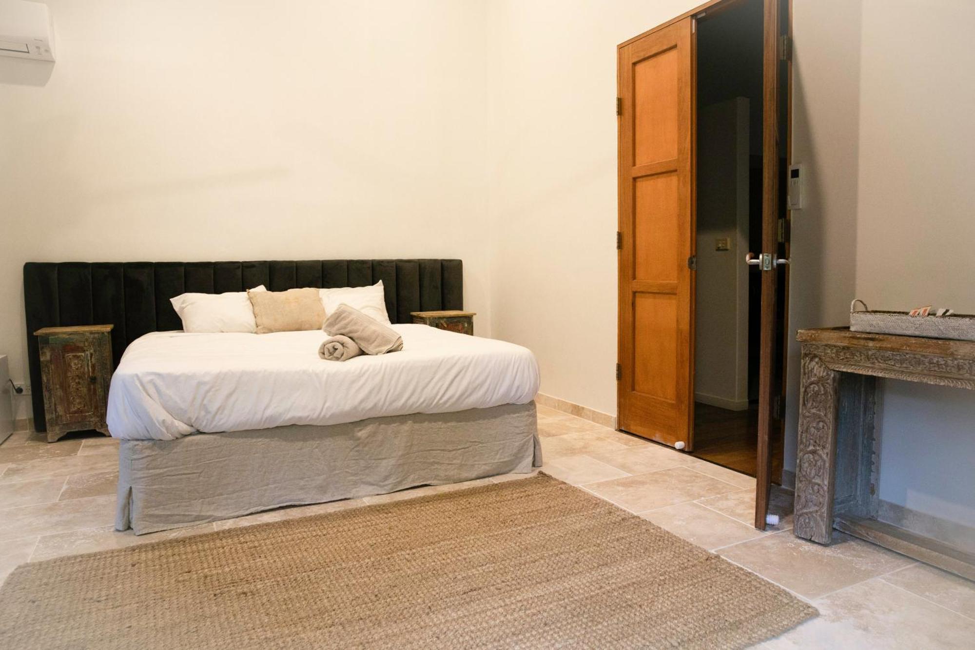 Warung Guest house *