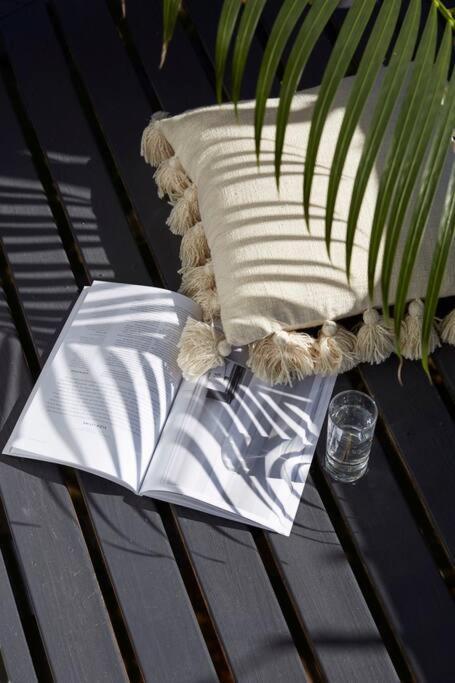Holiday home Barefoot - Beachfront *