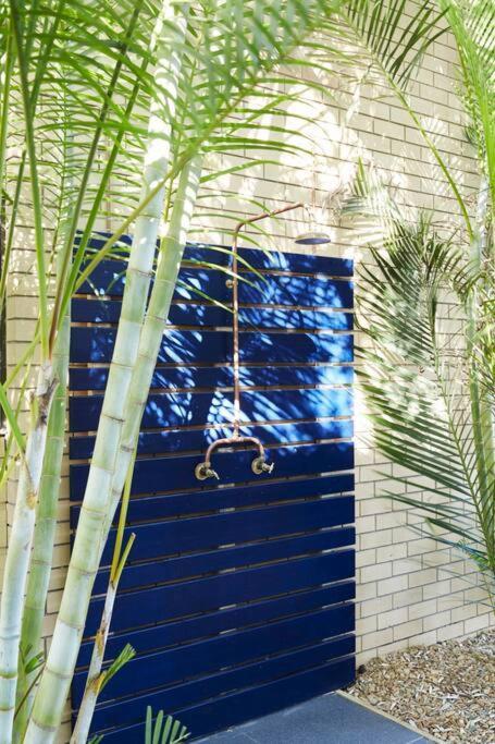Barefoot - Beachfront Holiday home Byron Bay
