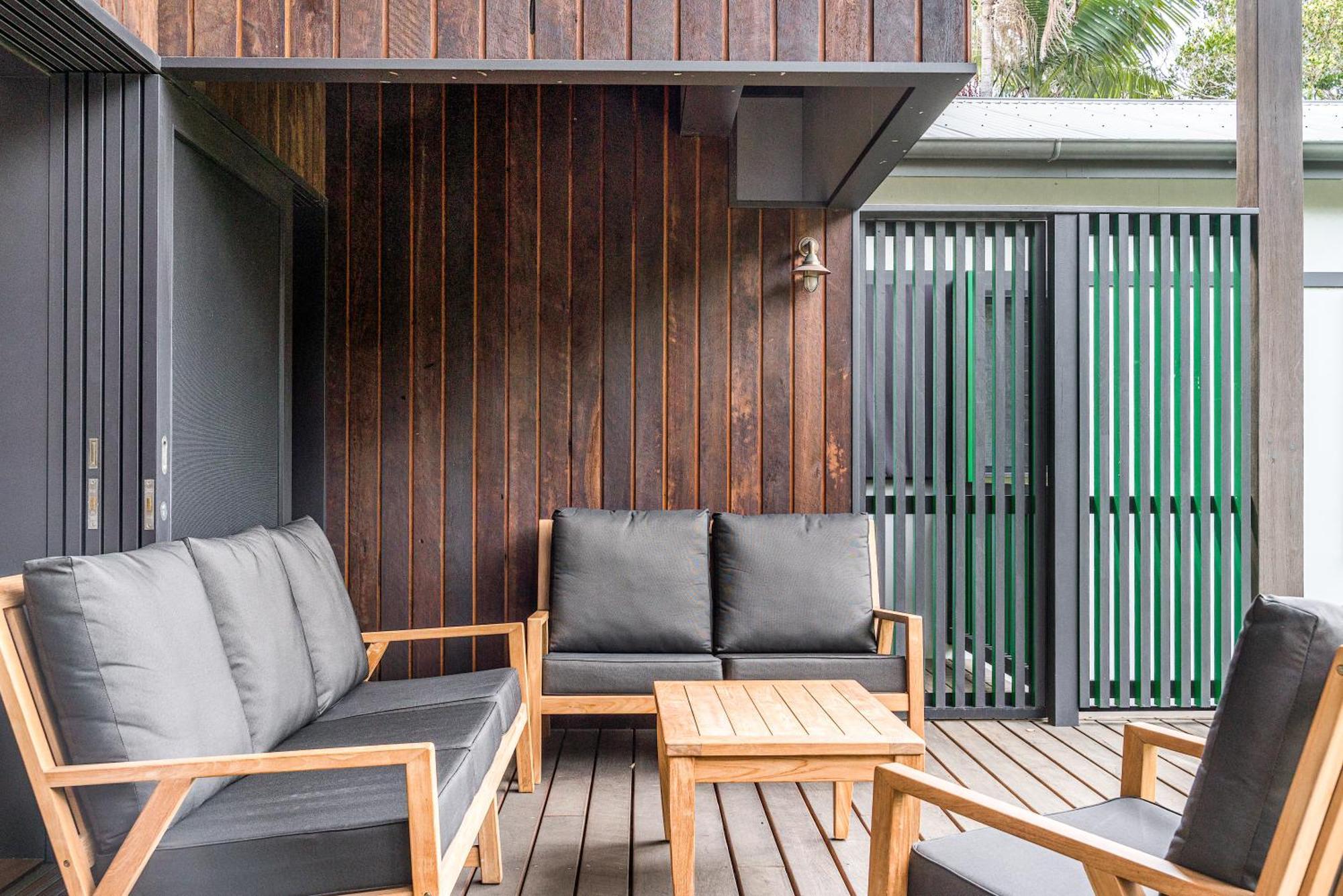 Holiday home Belongil Laneway