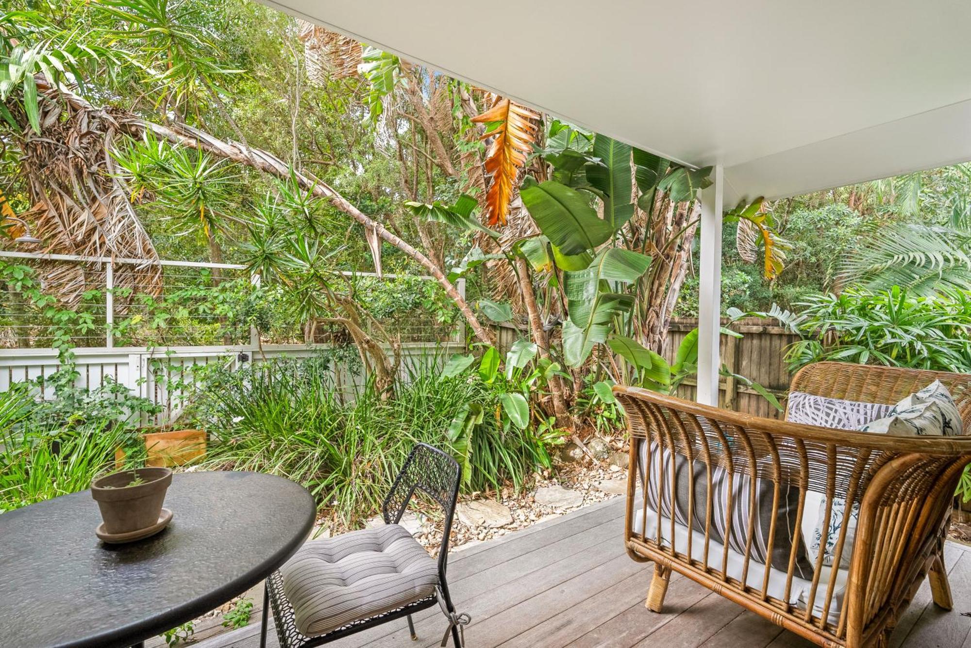 The Shack 5* Byron Bay