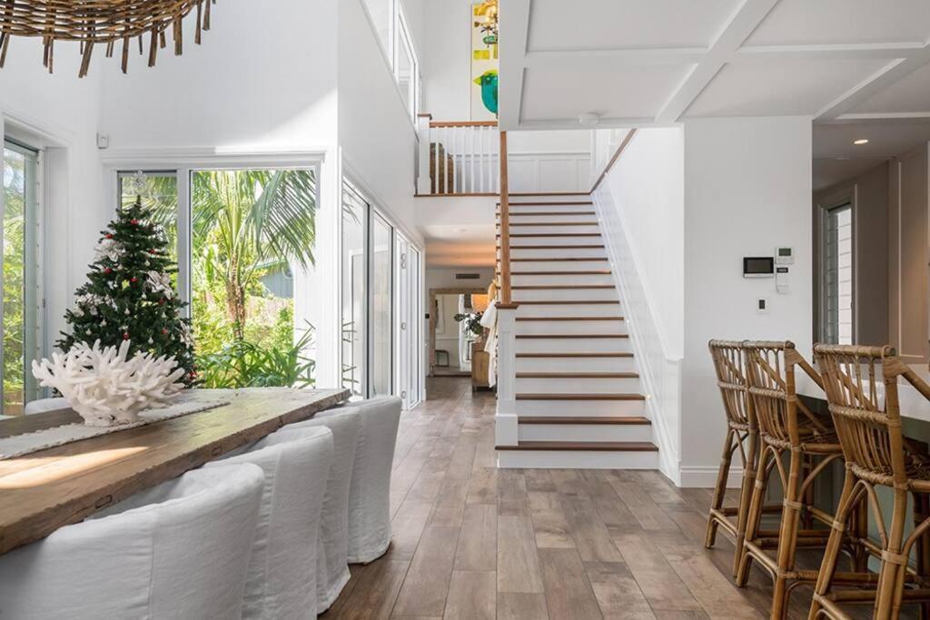 Fuller Holidays - Belongil Sunset - Giaour Street, Belongil Holiday home