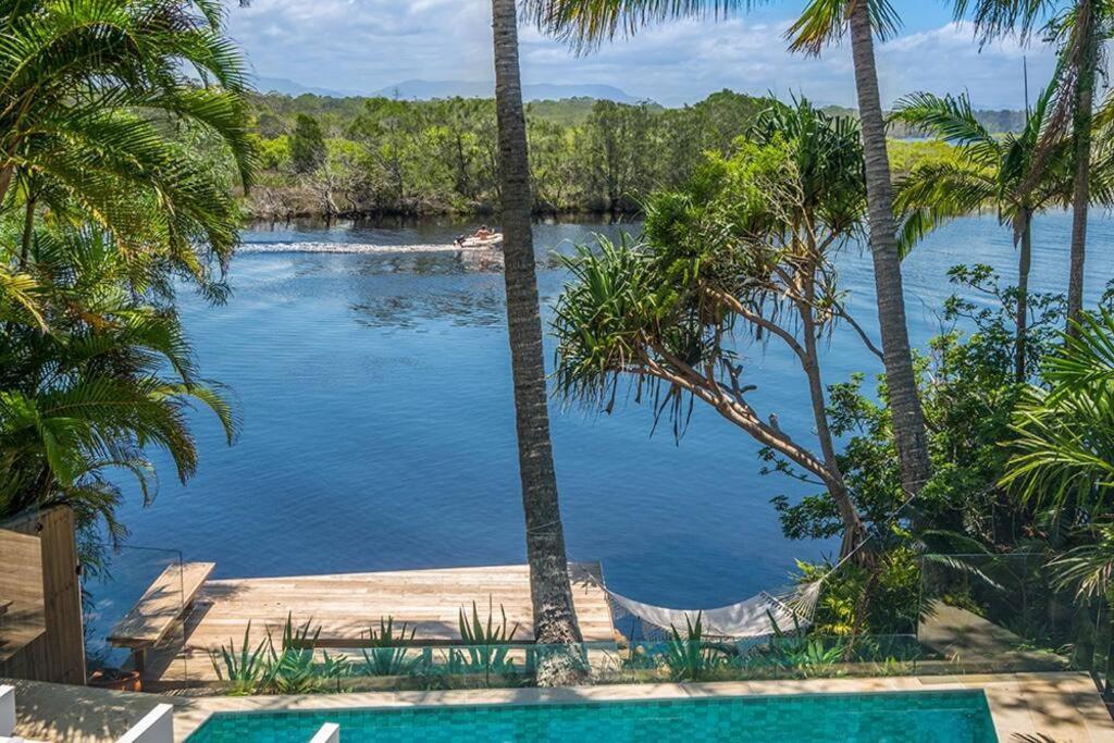 Fuller Holidays - Belongil Sunset - Giaour Street, Belongil * Byron Bay