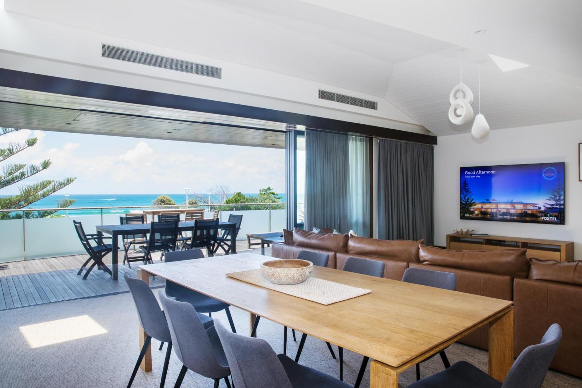 Hotel Beach Suites 4*