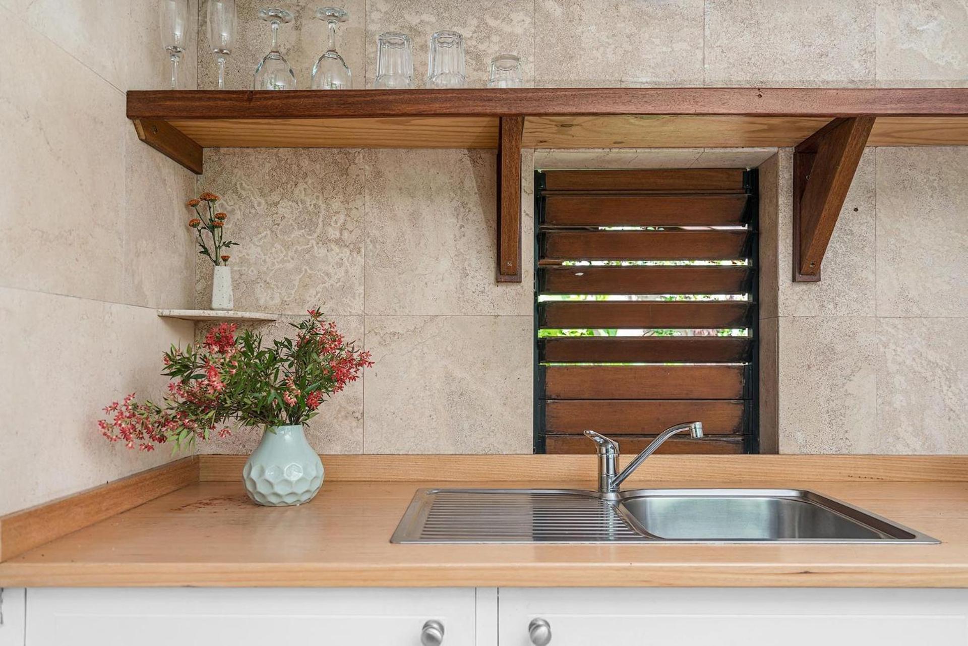 Byron Blisshouse Studio - Coastal Couples Retreat Apartment Byron Bay