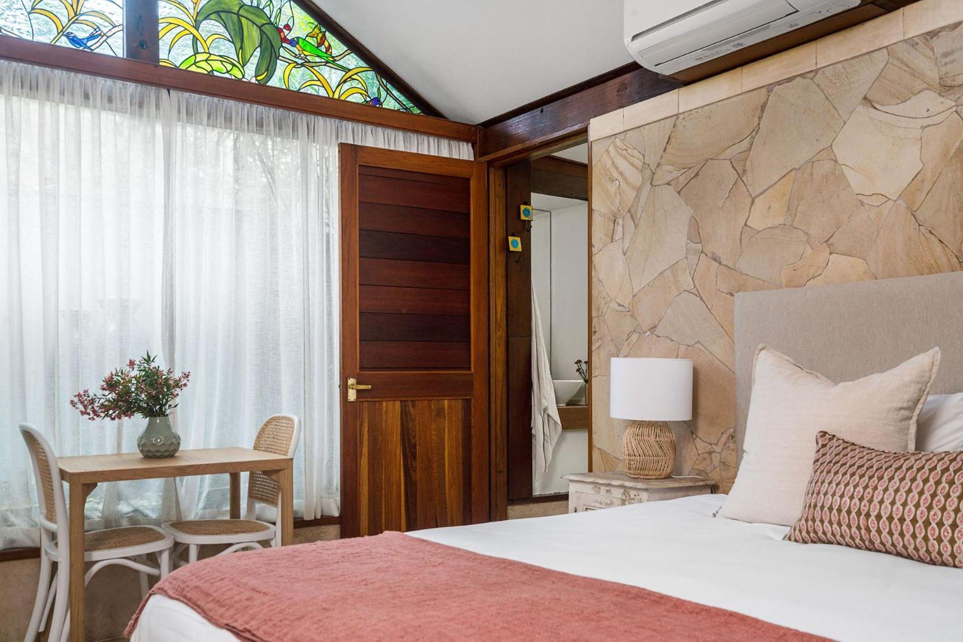 Byron Blisshouse Studio - Coastal Couples Retreat Apartment Byron Bay