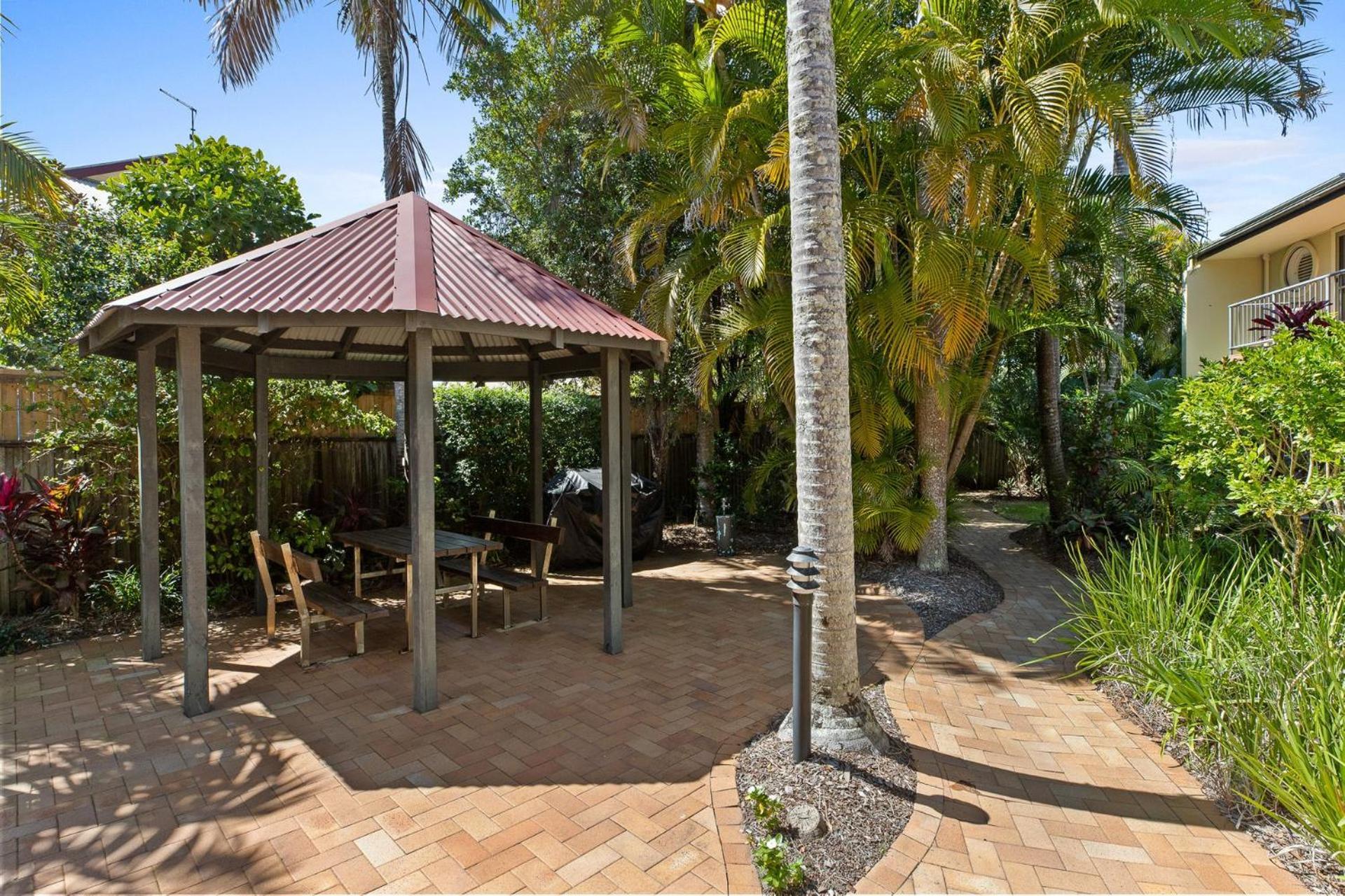 Byron Beachside 5 *