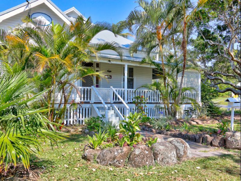 Guest house Arcadia House