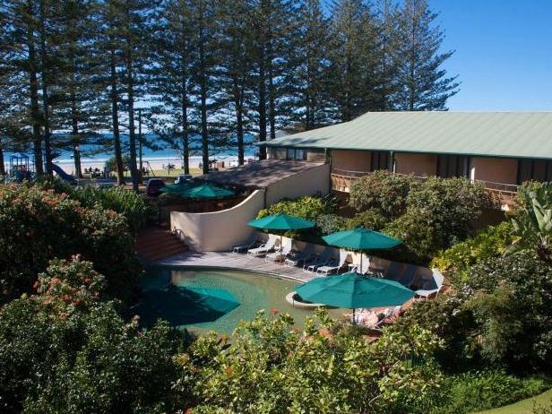 Beach Hotel Resort 4*