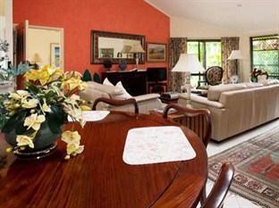 Sandals Guest house Byron Bay