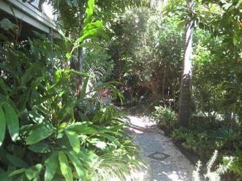 Baystay Bed And Breakfast Hotel