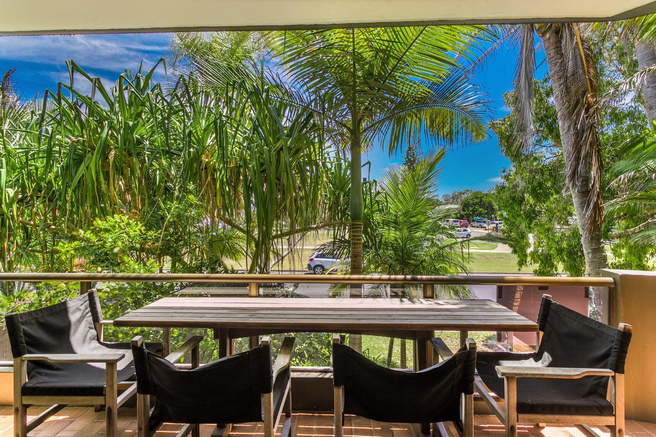 Unit 2 66 Lawson Street, - Koranba Apartment