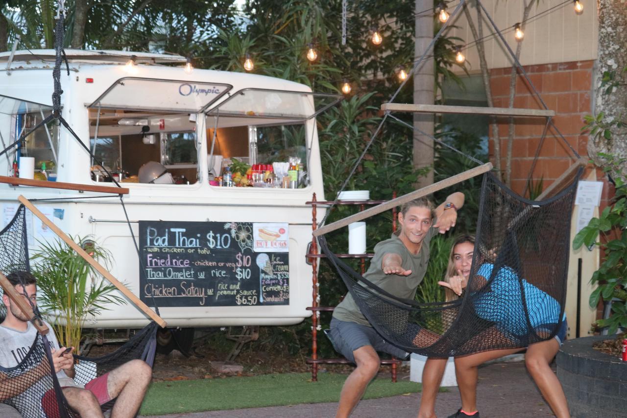 Hostel Backpackers On The *