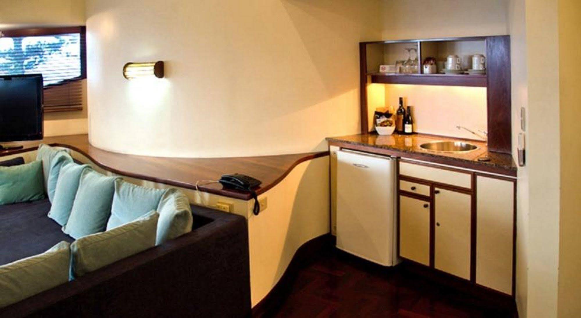Beach Hotel Resort 4* Byron Bay