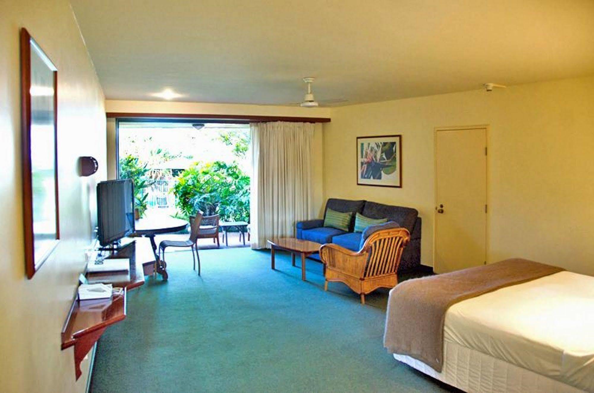Beach Hotel Resort Resort 4*