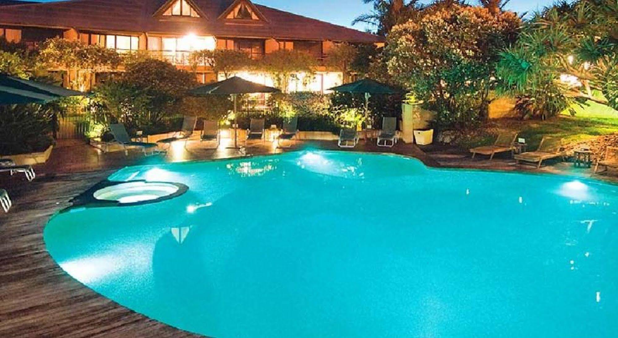 Beach Hotel Resort 4* Byron Bay