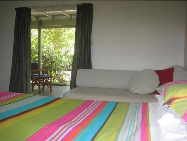 Baystay Bed And Breakfast Hotel 3*
