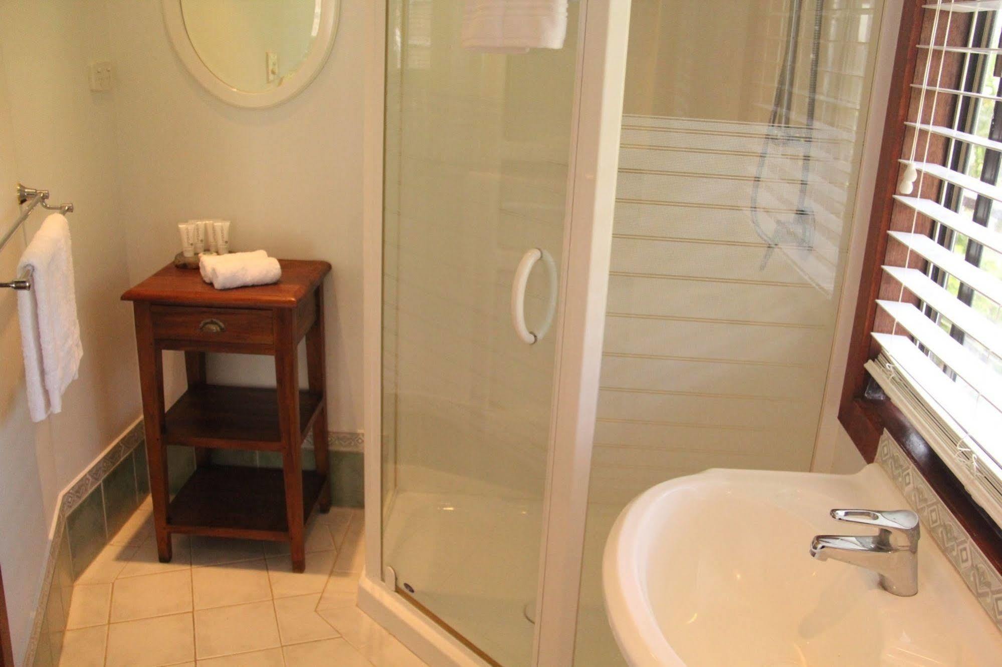 Cape Byron Retreat (adults Only) Lodge