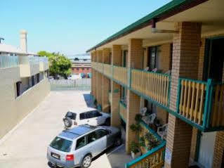 Bay Motel Byron Bay