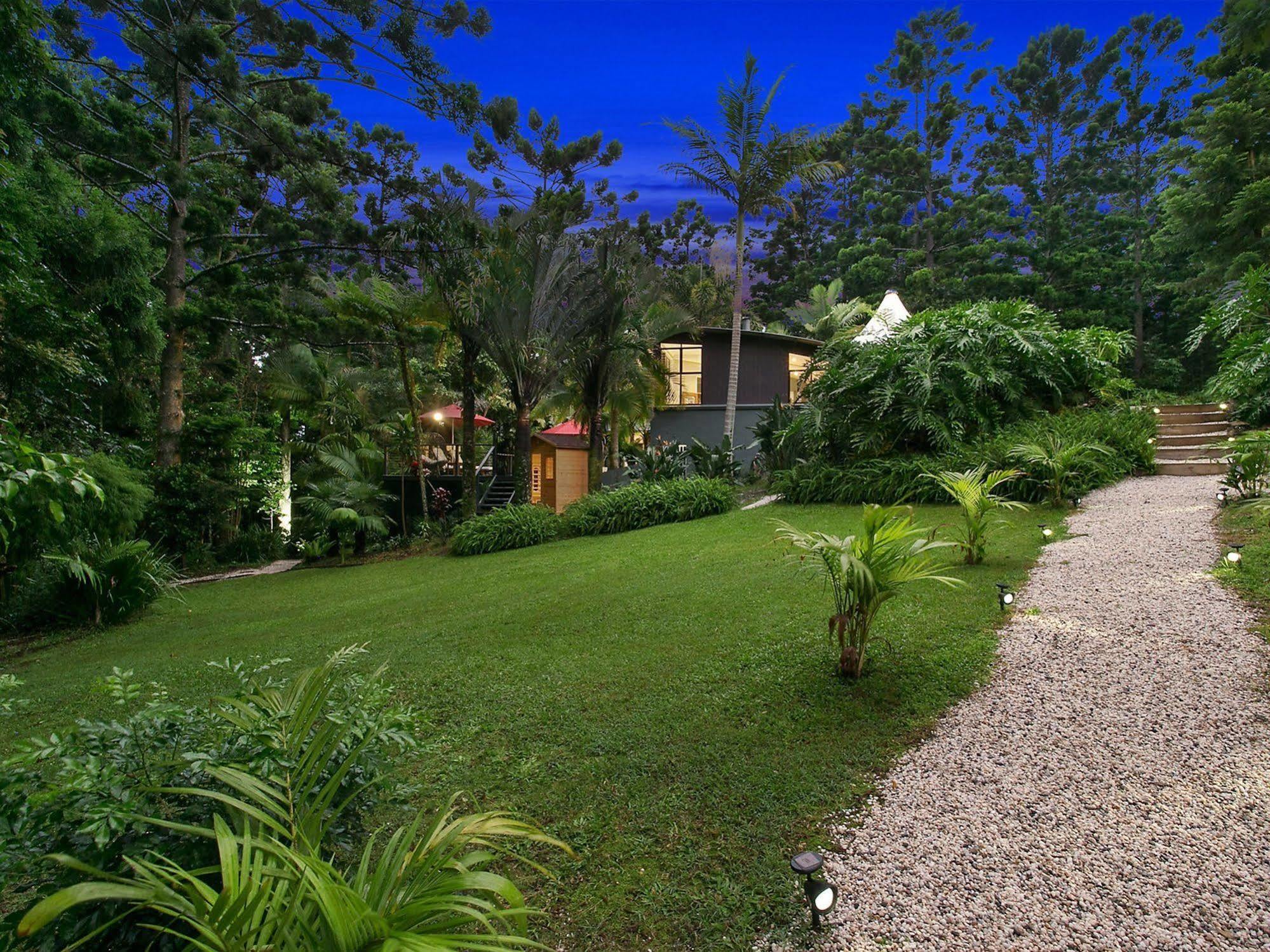 Azabu Retreat & Guest house Byron Bay