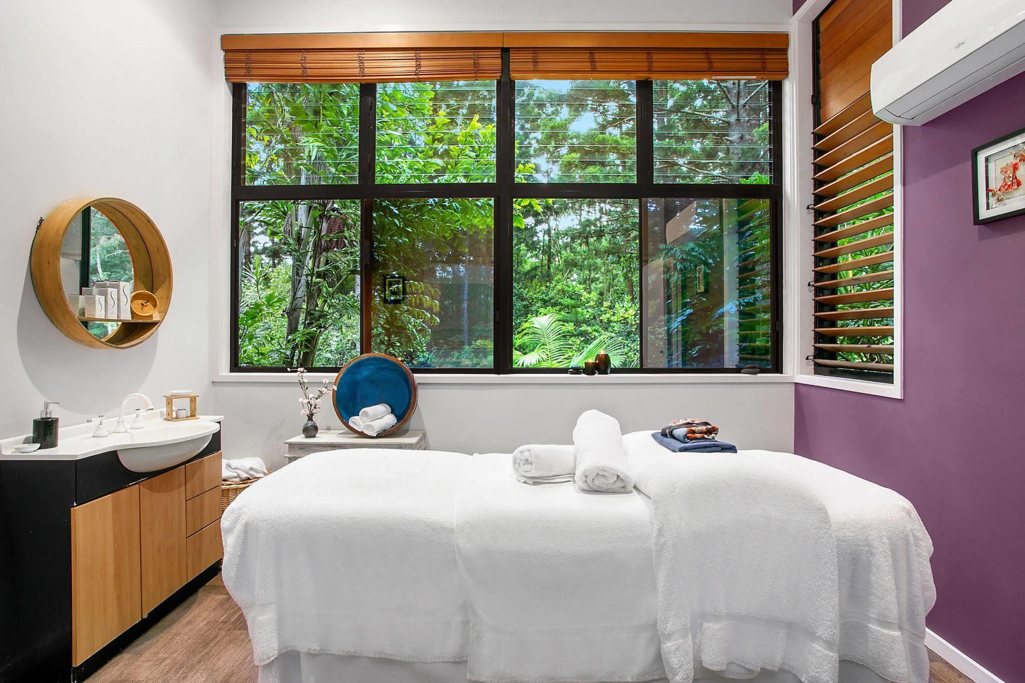 Azabu Retreat & Byron Bay
