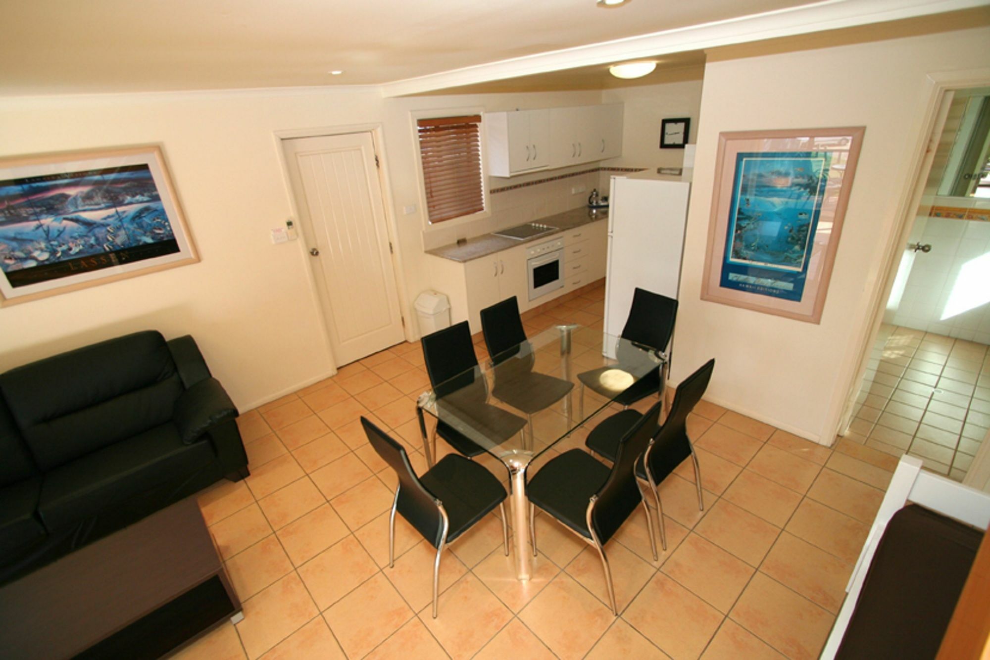 Beachfront Aparthotel 4*