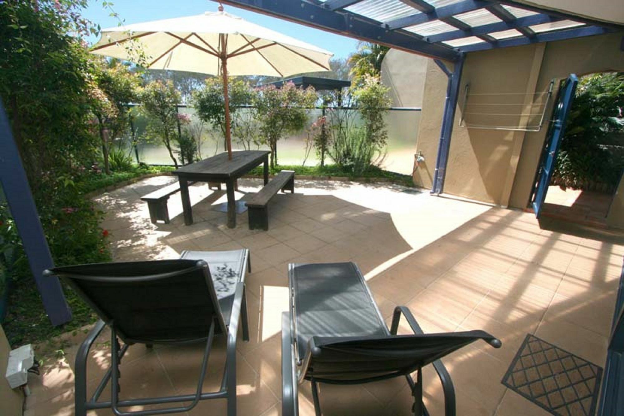 Beachfront 4* Byron Bay