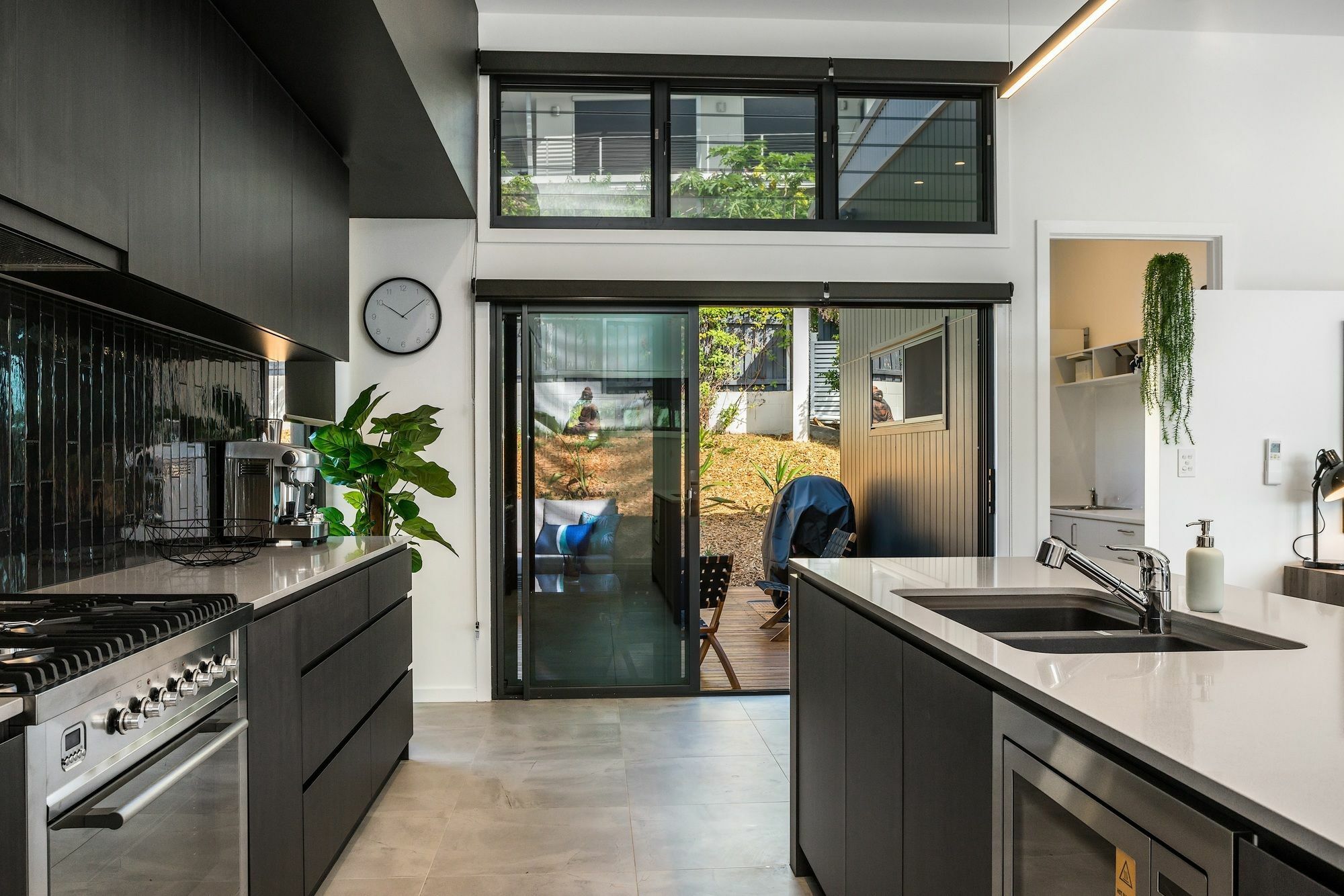 A Perfect - Wollumbin Haus Byron