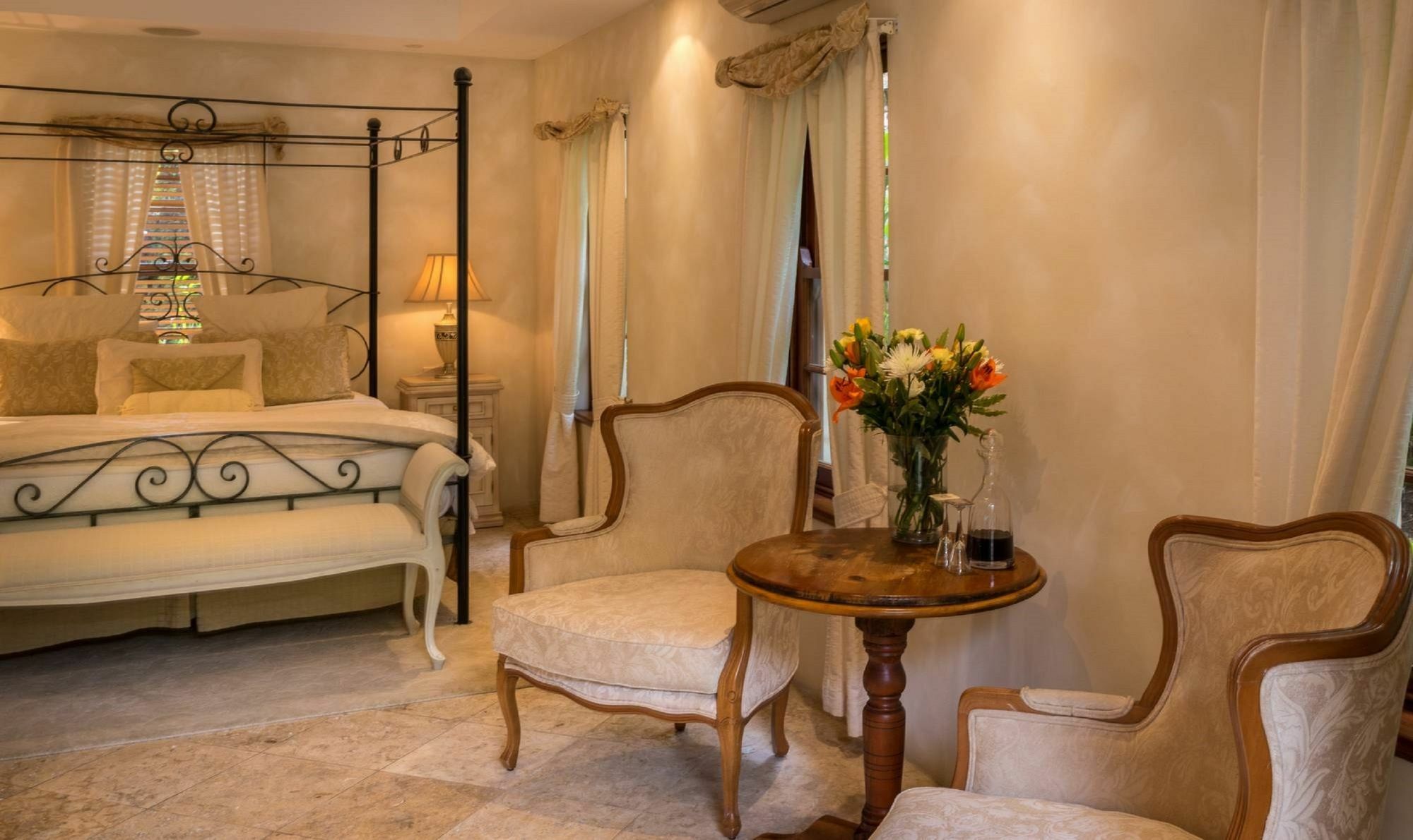 Victoria's At Wategos Hotel 5*