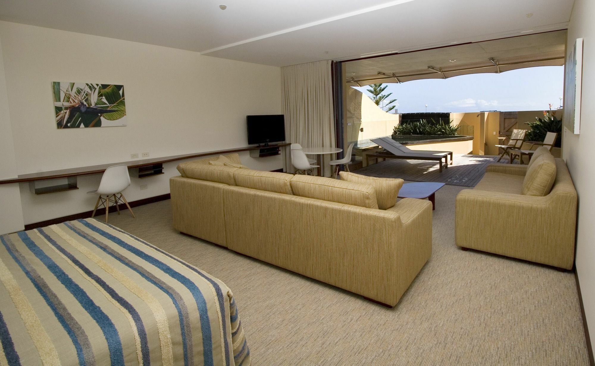 Beach Suites