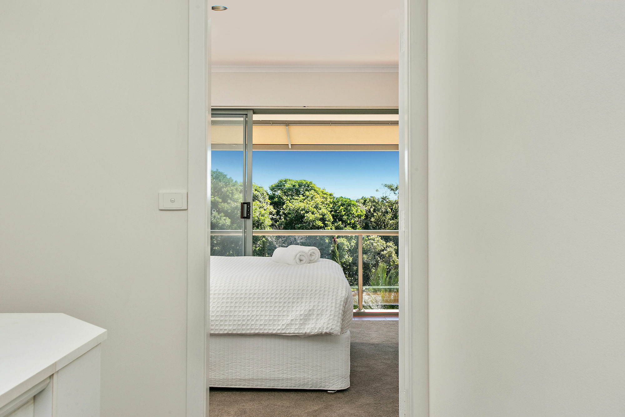 Apartment 2 Cook Byron Bay