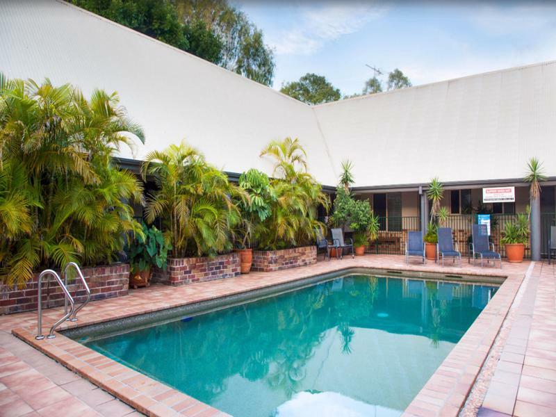 Byron Aparthotel 3*