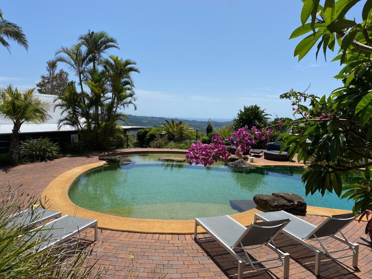 Four Winds Luxury